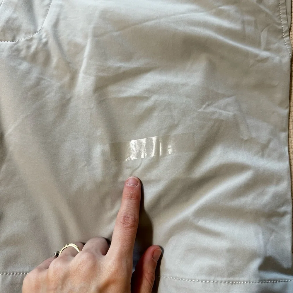 J. Crew 7” Tech Short Gray Tan Beige Size 40